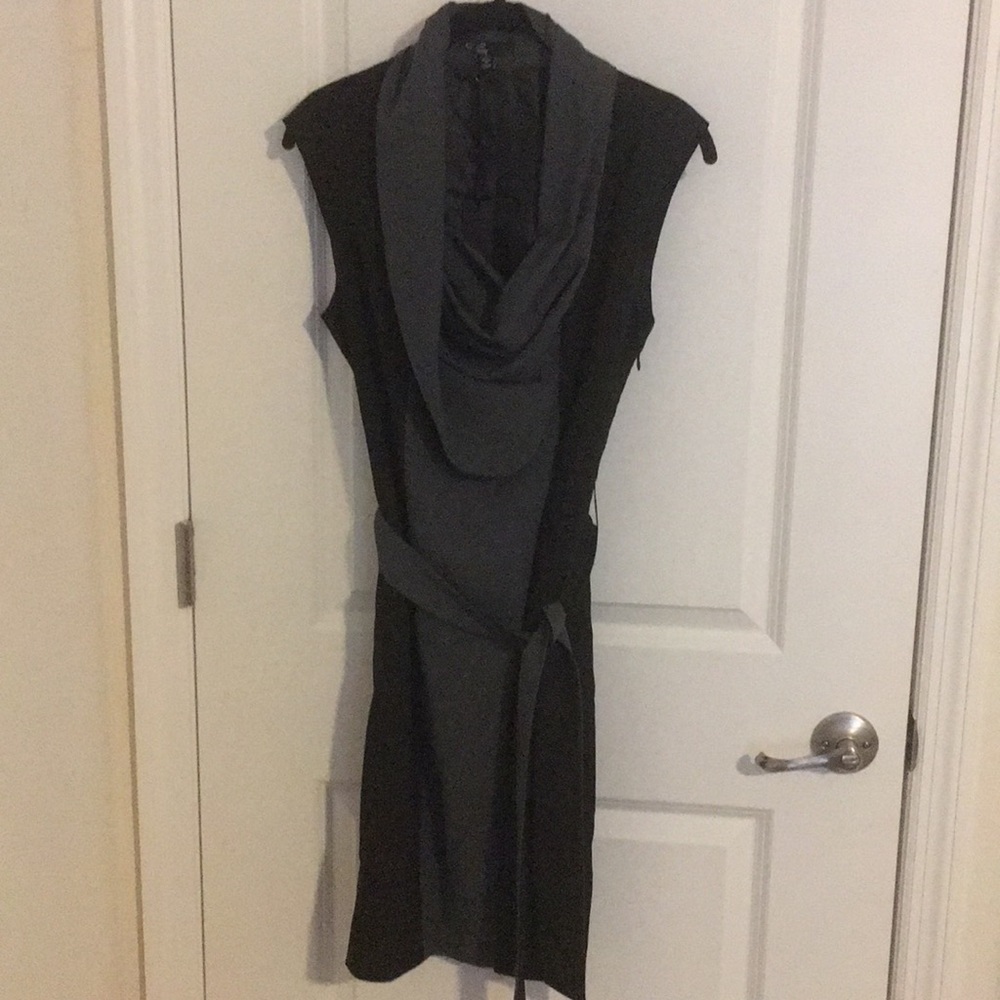 C. Luce sleeveless dress size Large